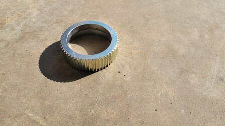 Aandrijf as LV-RV ABS ring XJ/ZJ/nieuw