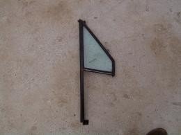 Glas RV portier driehoek ruitje XJ/gebruikt