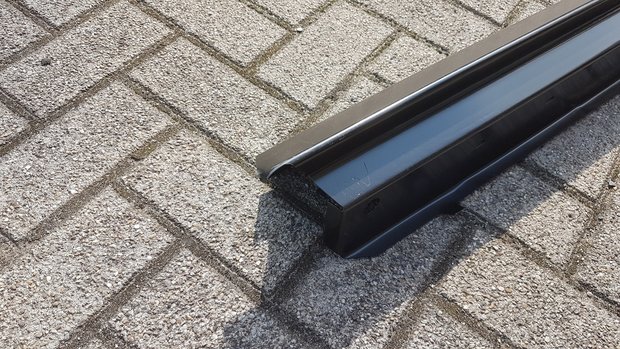 Overzet dorpel buiten Links  84-01 XJ/nieuw