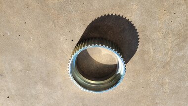Aandrijf as LV-RV ABS ring XJ/ZJ/nieuw