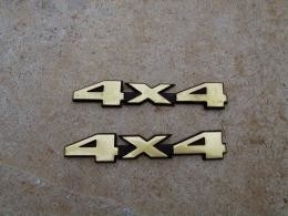 Embleem 4x4 goud XJ/ZJ/gebruikt